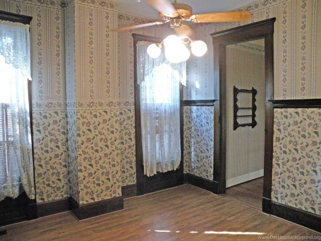 Mothra Sue & Co.: Wallpapers On Old Plaster Walls: Wallpapers ...