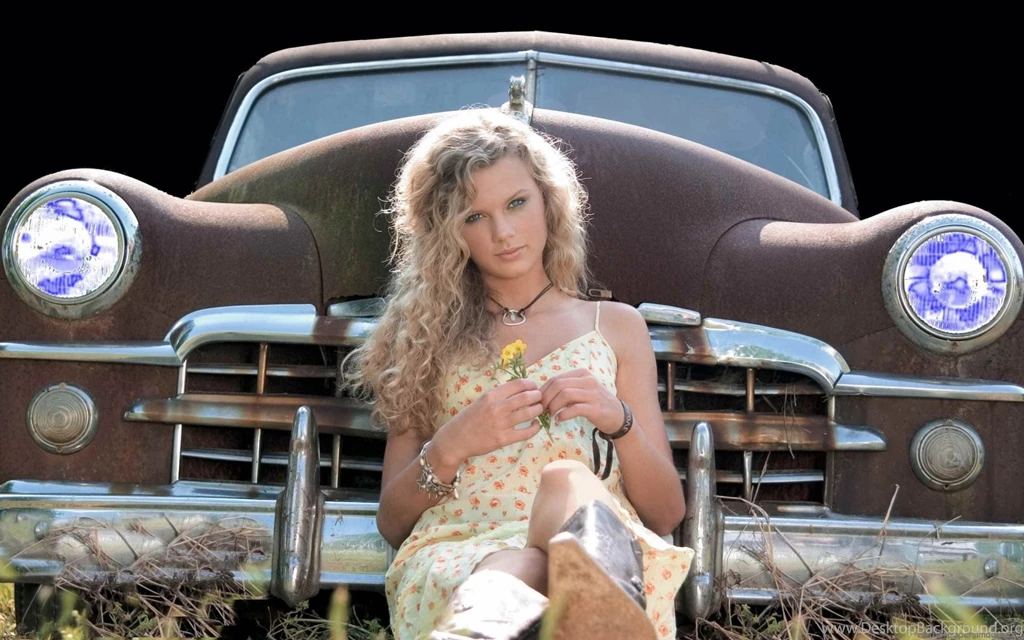 Hot And Sexy Taylor Swift Wallpapers 2015