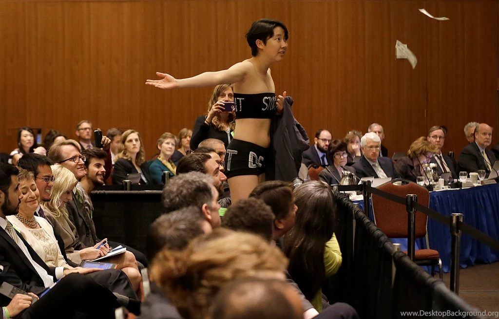 Student Protesters Interrupt Regents Meeting