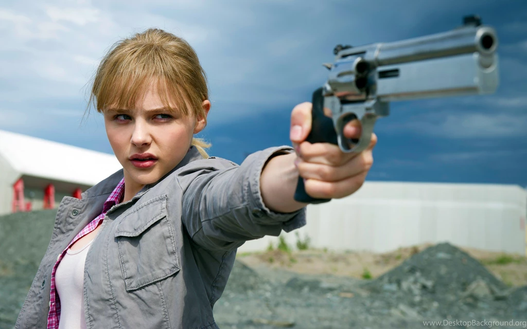Chloe Moretz In Kicka Ass Wallpapers