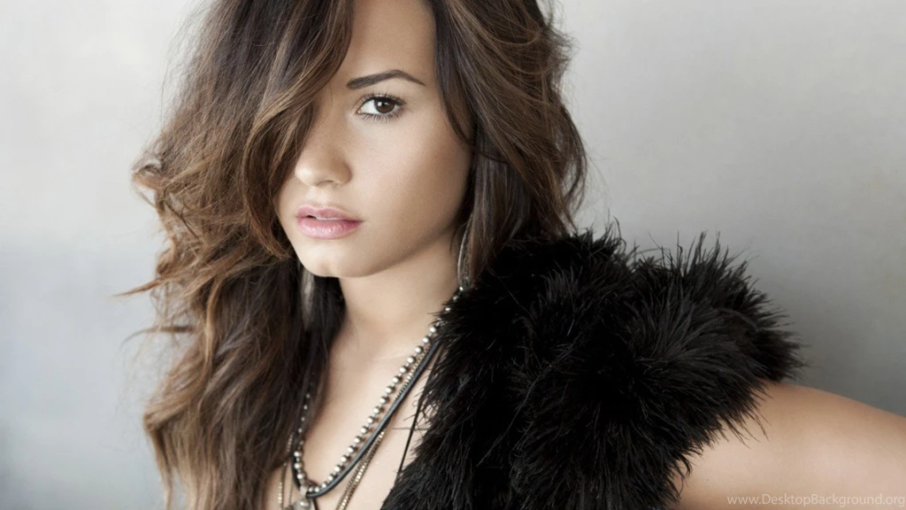 Demi Lovato, Black, Wallpapers Wallpapers – Yoyowall.com