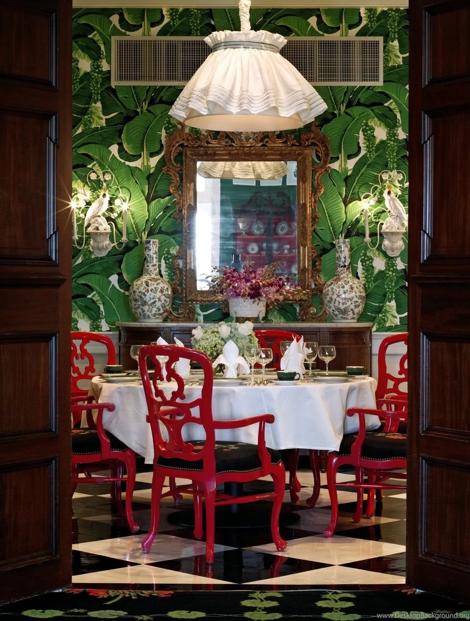Is It Time To Take Your Rooms To The Tropics?