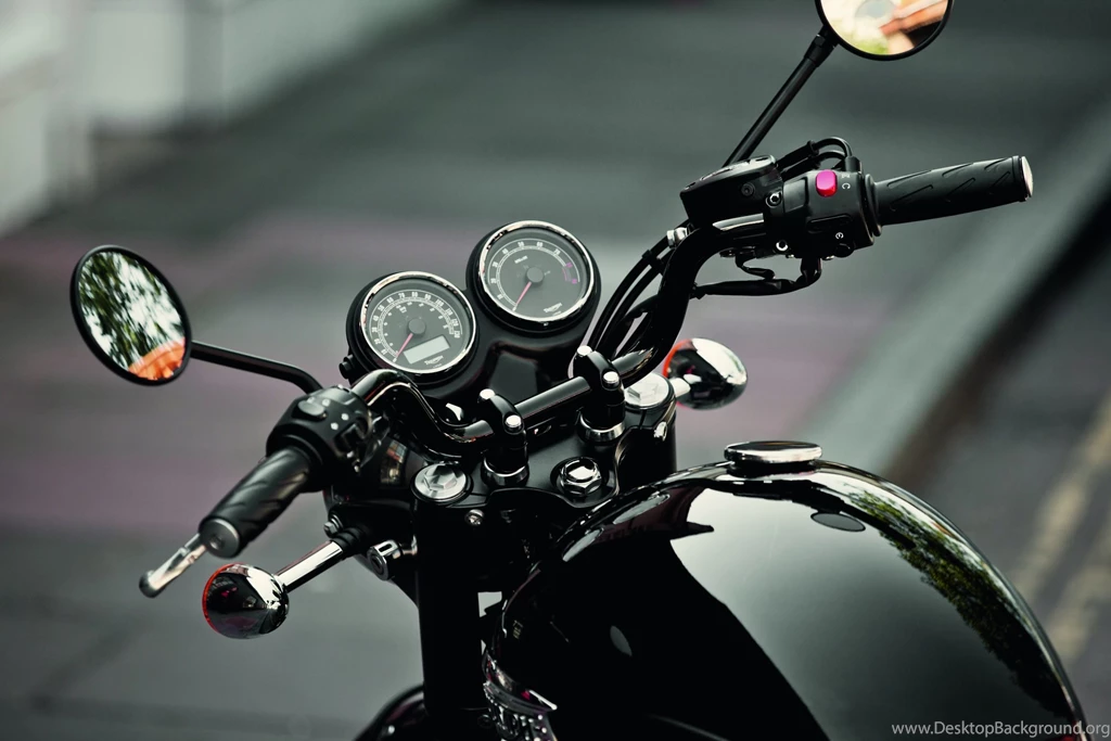 Triumph Bonneville Wallpapers HD