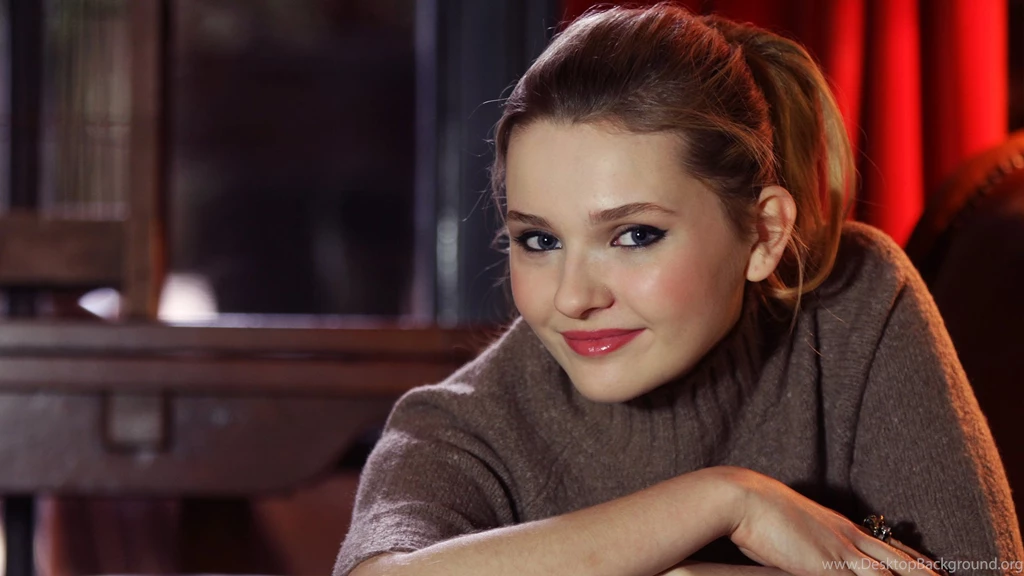 Great Abigail Breslin Wallpapers