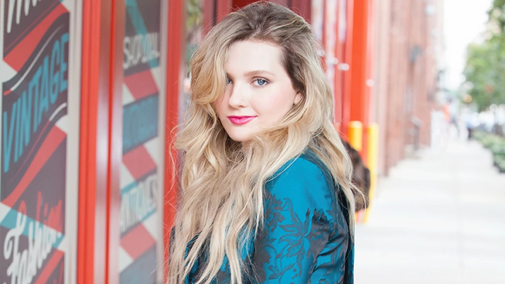 Abigail Breslin Wallpapers HD – HdCoolWallpapers.Com