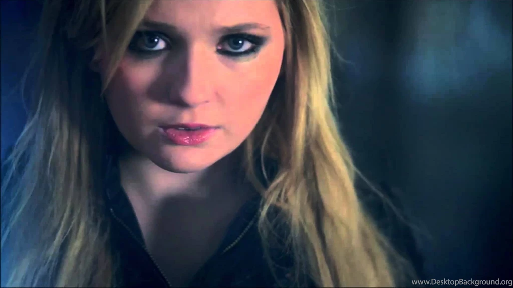 Abigail Breslin You Suck Traduction Française HD YouTube