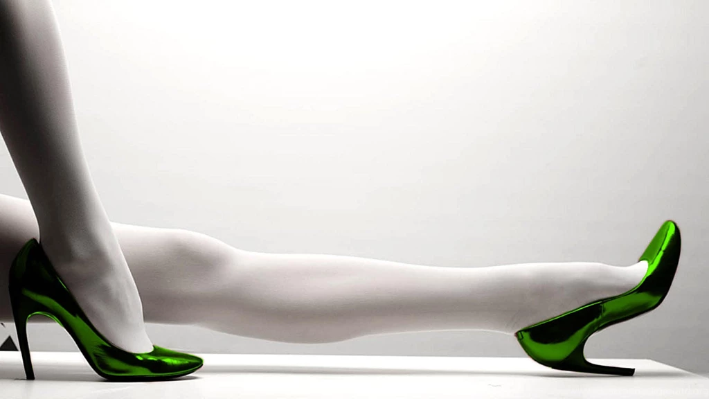 Wallpapers High Hells And Green White Legs Heels 2560x1440 ...