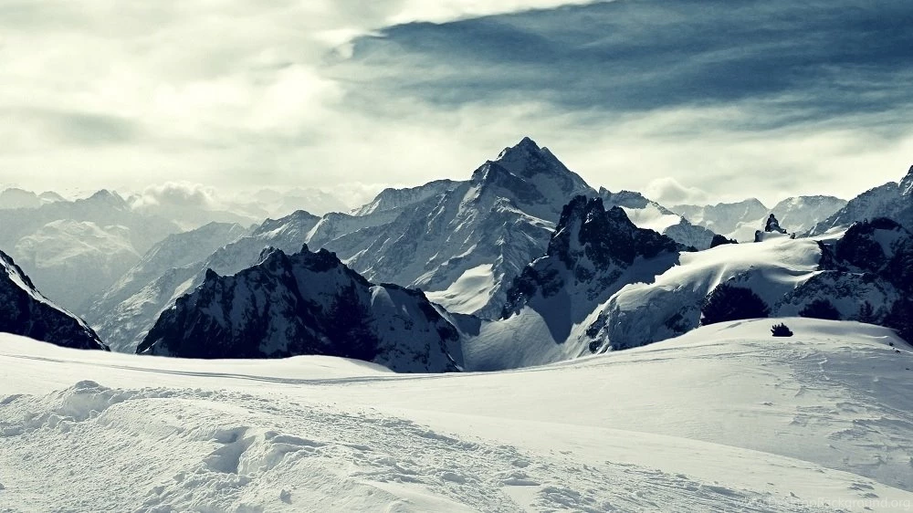 Gorgeous Mountain Backgrounds