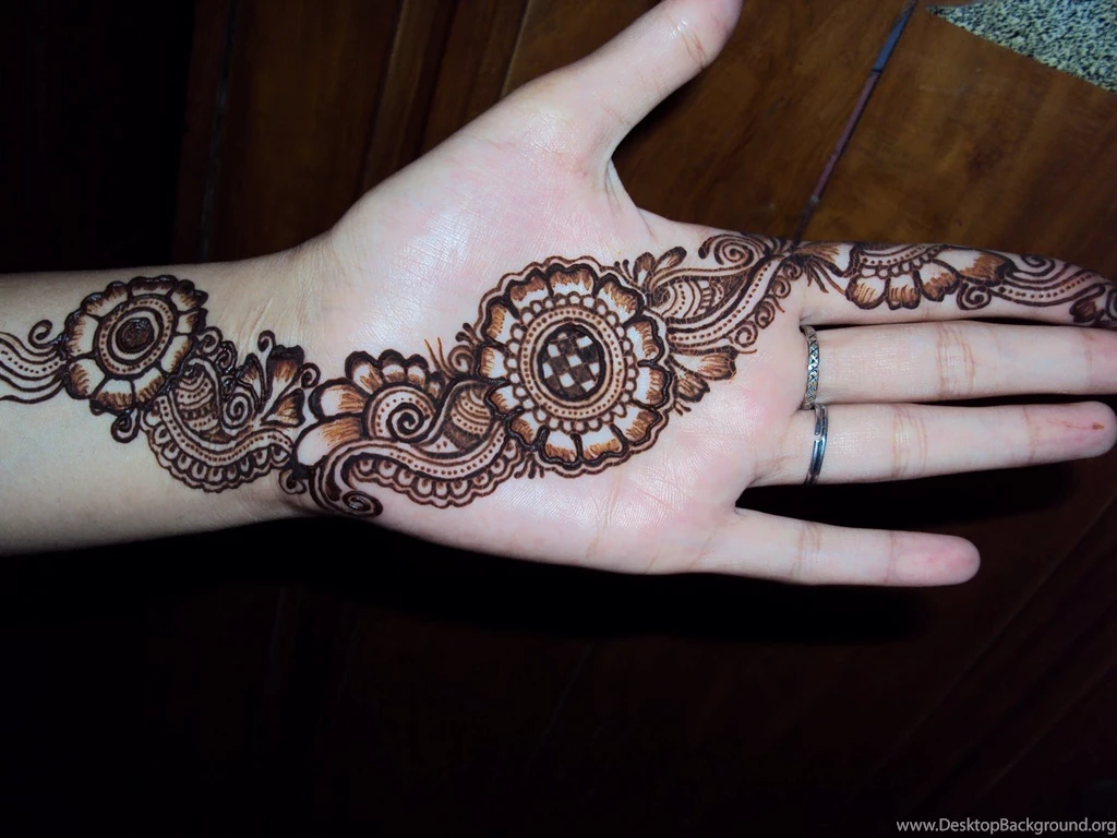 Images Of Mehndi Design Wallpapers