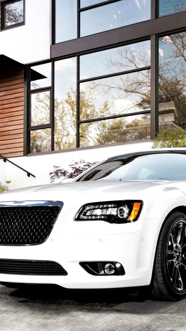 Chrysler 300 2015 Wallpapers For iPhone 5