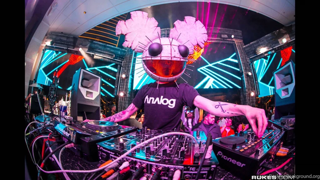 Deadmau5 & Armin Van Buuren   ID [HD 1080p]   YouTube