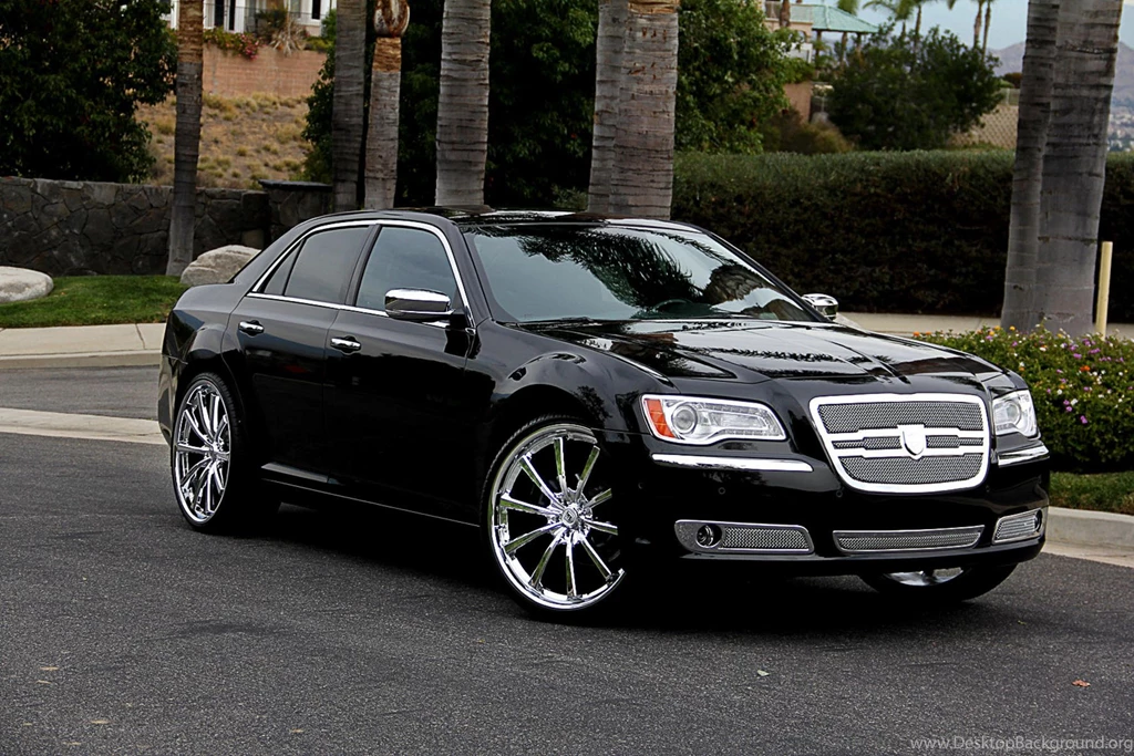 2014 Chrysler 300 Wallpapers Image