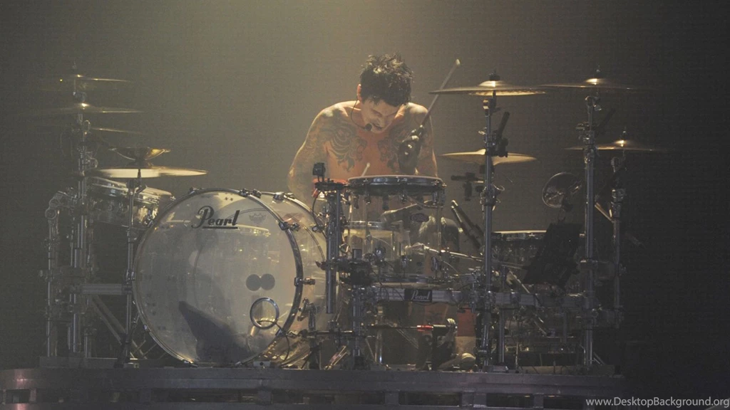 Tommy Lee: What I've Learned About Drums, Music And Showmanship ...