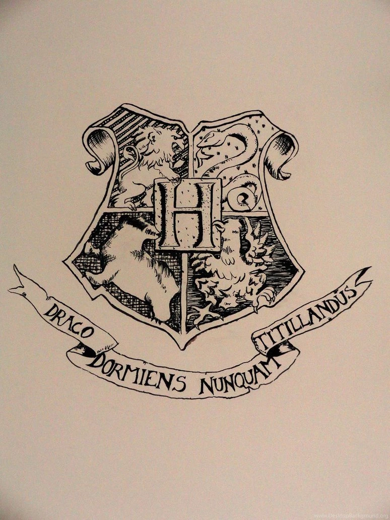 Hogwarts Crest By Axxxa06 On DeviantArt