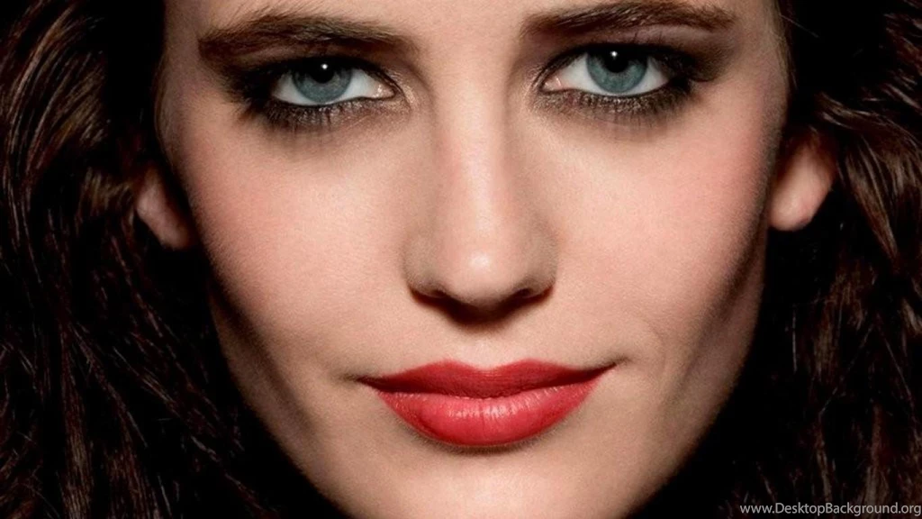 EVA GREEN 2 WALLPAPER (