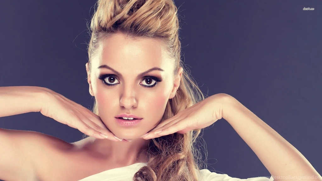 Stan HD Wallpapers, Celebrity Backgrounds