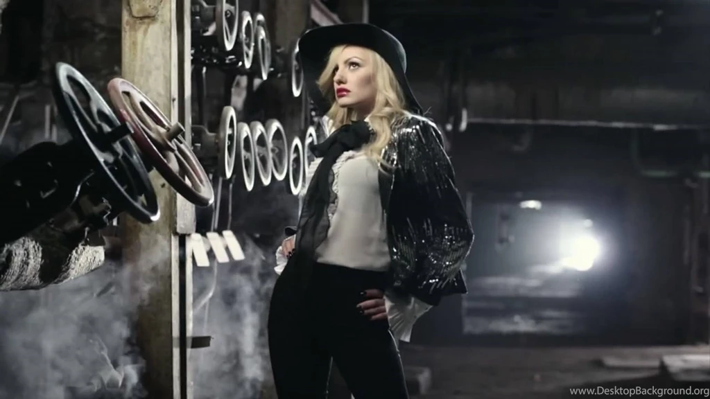 Alexandra Stan Wallpapers 2014 1377350704