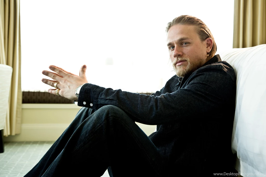 Charlie Hunnam Hd Wallpapers