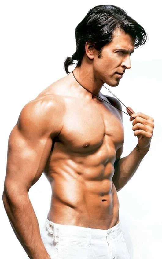 10 Hot Photos Of Shirtless Bollywood Hunks To Brighten Up Your Day ...