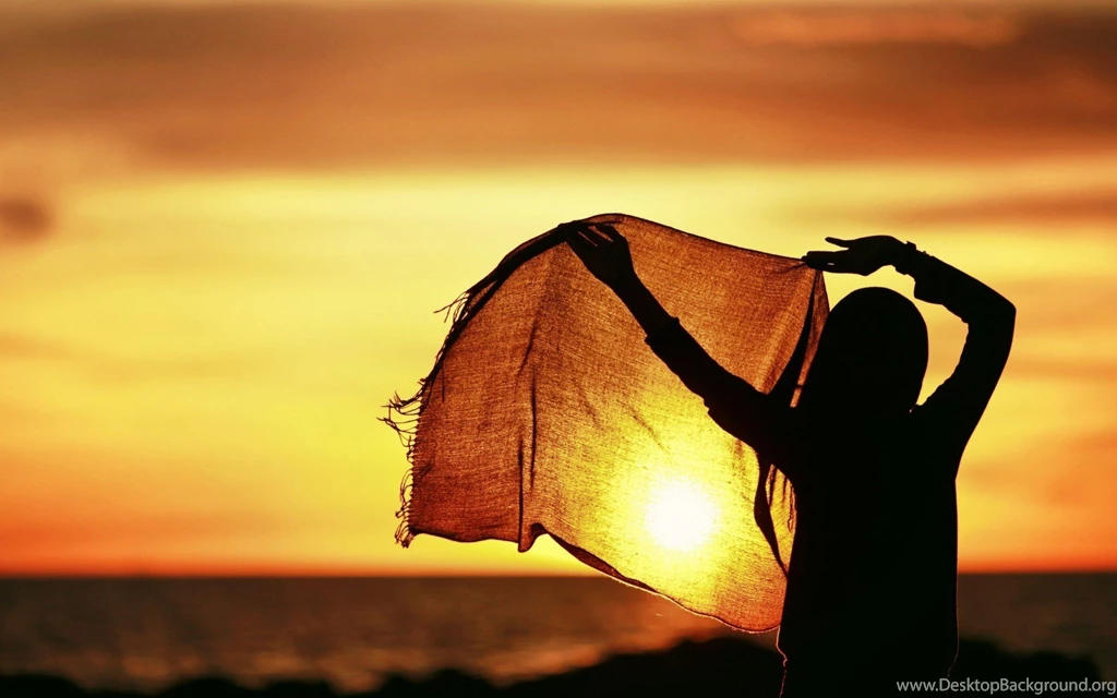 Awesome Girl Mood HD Wallpapers Free Download