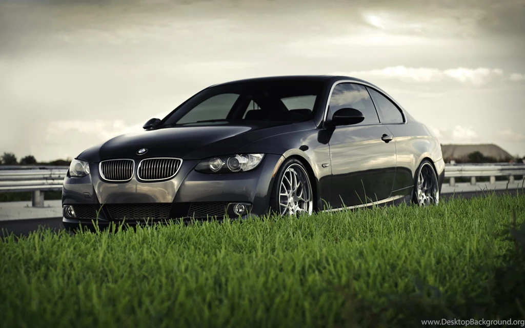 BMW 335i Coupe Wallpapers And Images   Wallpapers, Pictures, Photos