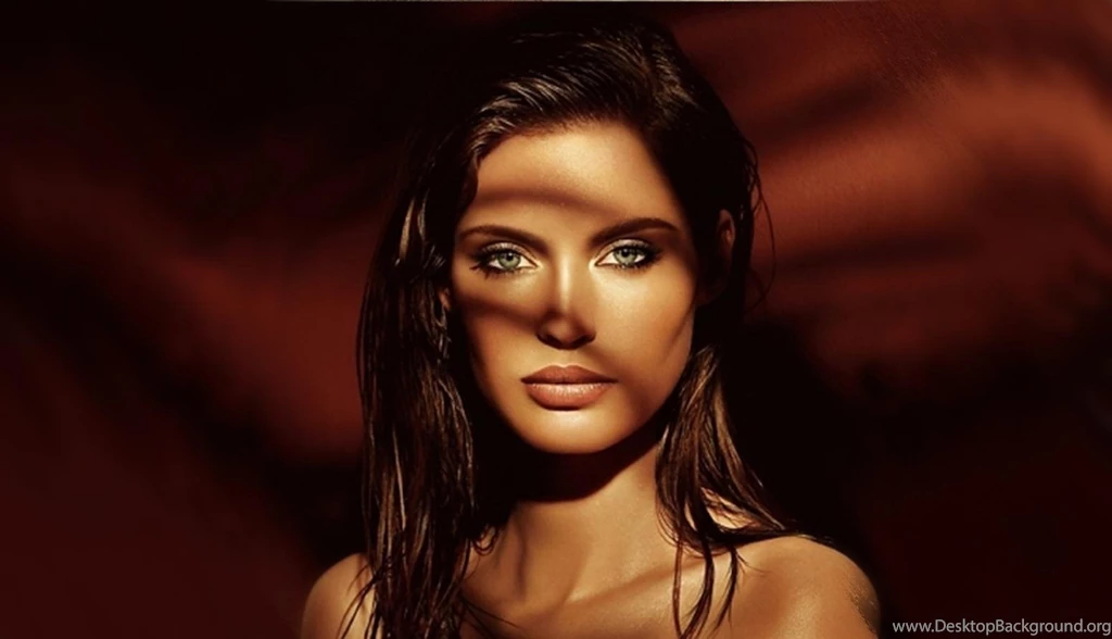 BIANCA BALTI WALLPAPER (