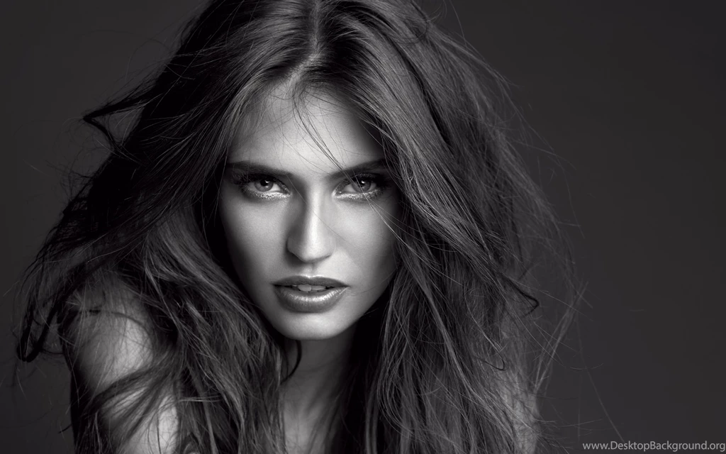 Bianca Balti HD Desktop Wallpapers