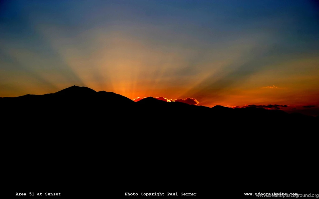 UFO Crash Site   Area 51 , Roswell , UFO Information