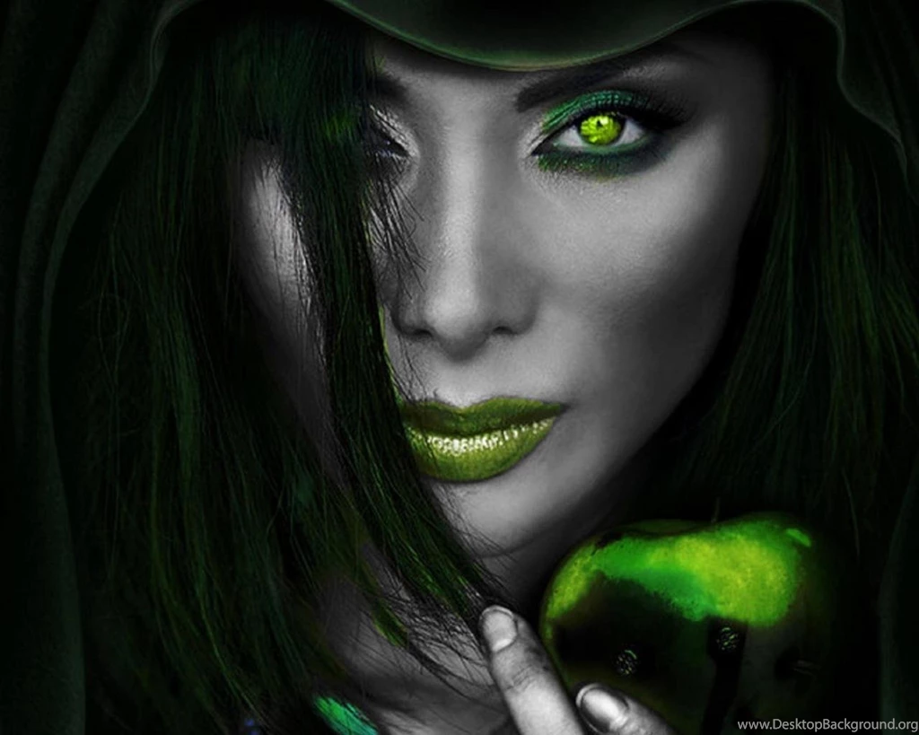 Halloween Queen Wallpapers (