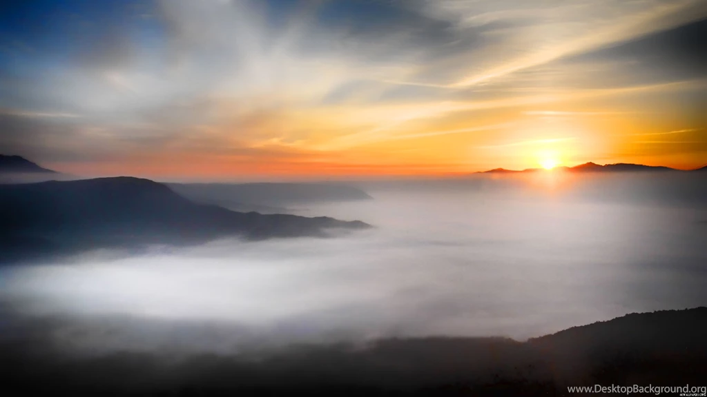 4K Sunset Above Clouds Wallpapers