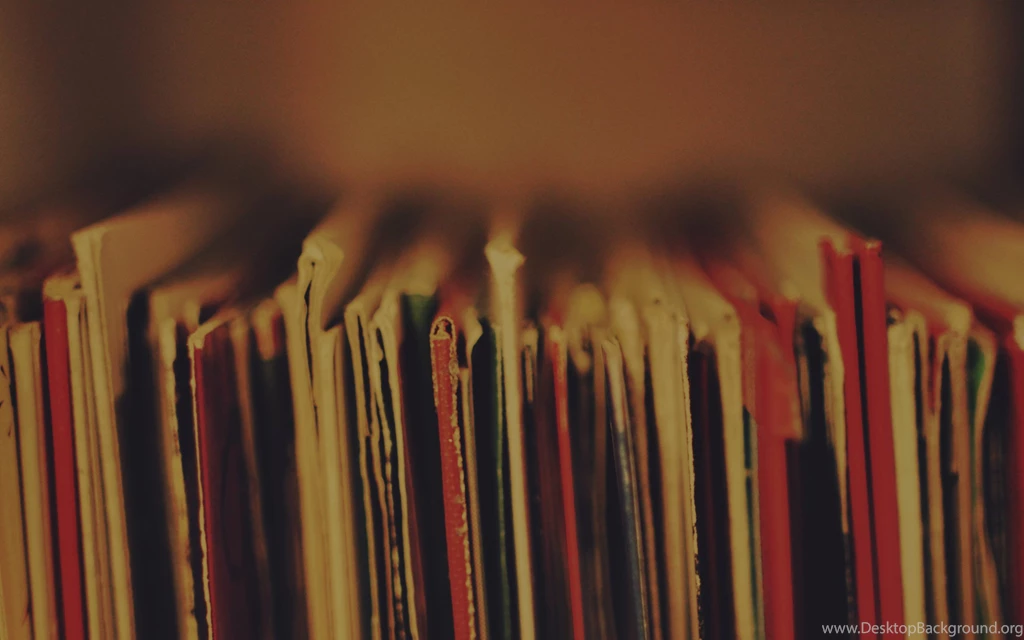Cool retro old lps wallpaper.jpg