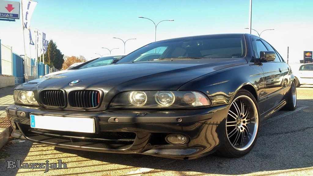 BMW M5 E39 Top 10 Wallpapers Luxury Cars Exclusive Exotic ...