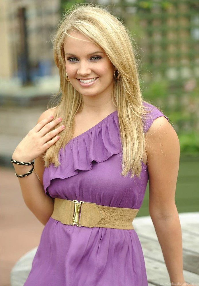 Hollywood: Tiffany Thornton Profile, Pictures, Images And Wallpapers