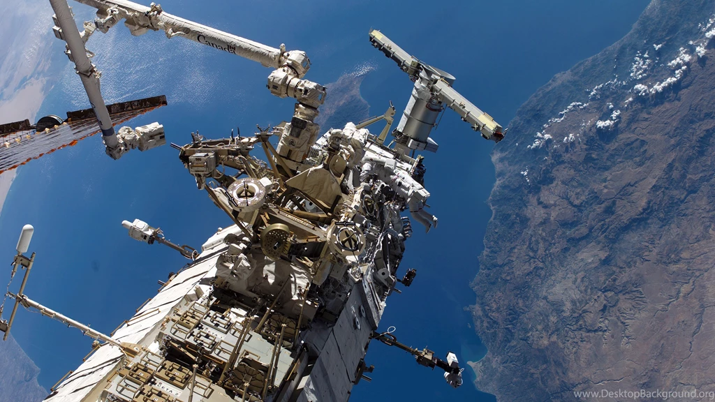 4288x2929px International Space Station