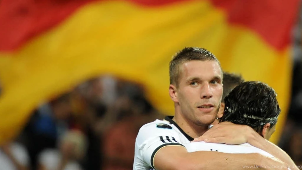 Soccer Lukas Podolski Mesut özil Germany National Team Wallpapers ...