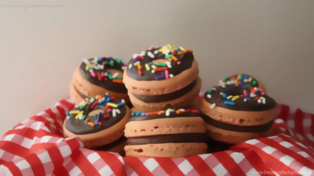 Top Vibrant Donut Wallpapers Wallpapers
