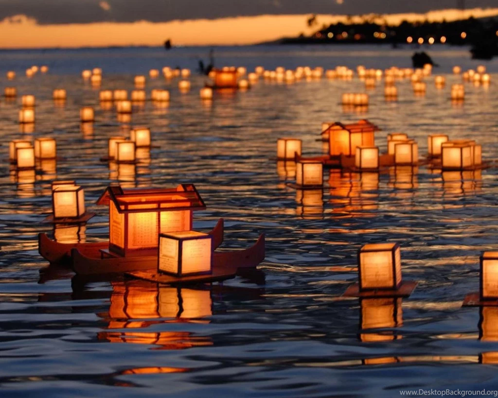 Amazing Small Beautiful Candle Ships In Water 1212421 Wallpapers ...