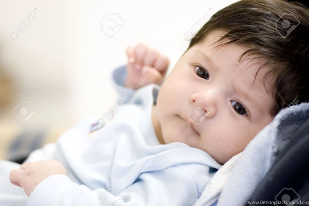 Cute Baby Boy HD WOW2M   WallpaperOx