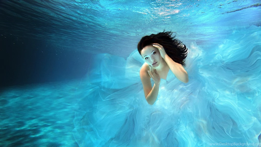 1280x720 Girl Underwater Wallpapers