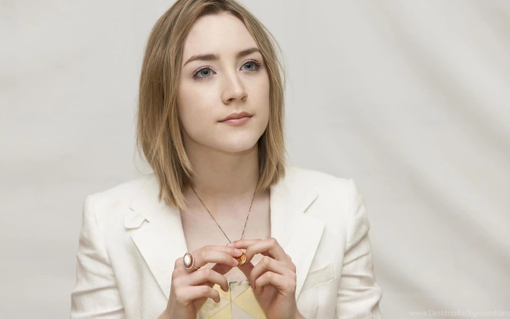 Saoirse Ronan HD Wallpapers For Desktop Download