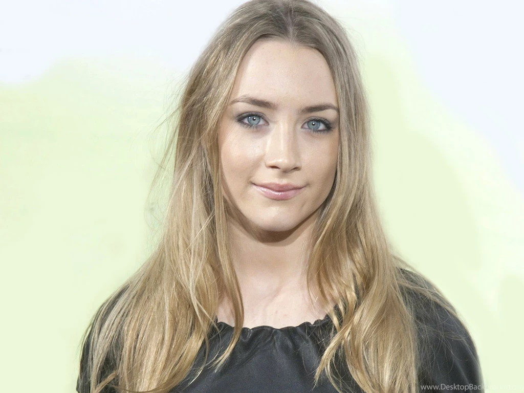 Special Saoirse Ronan Wallpapers