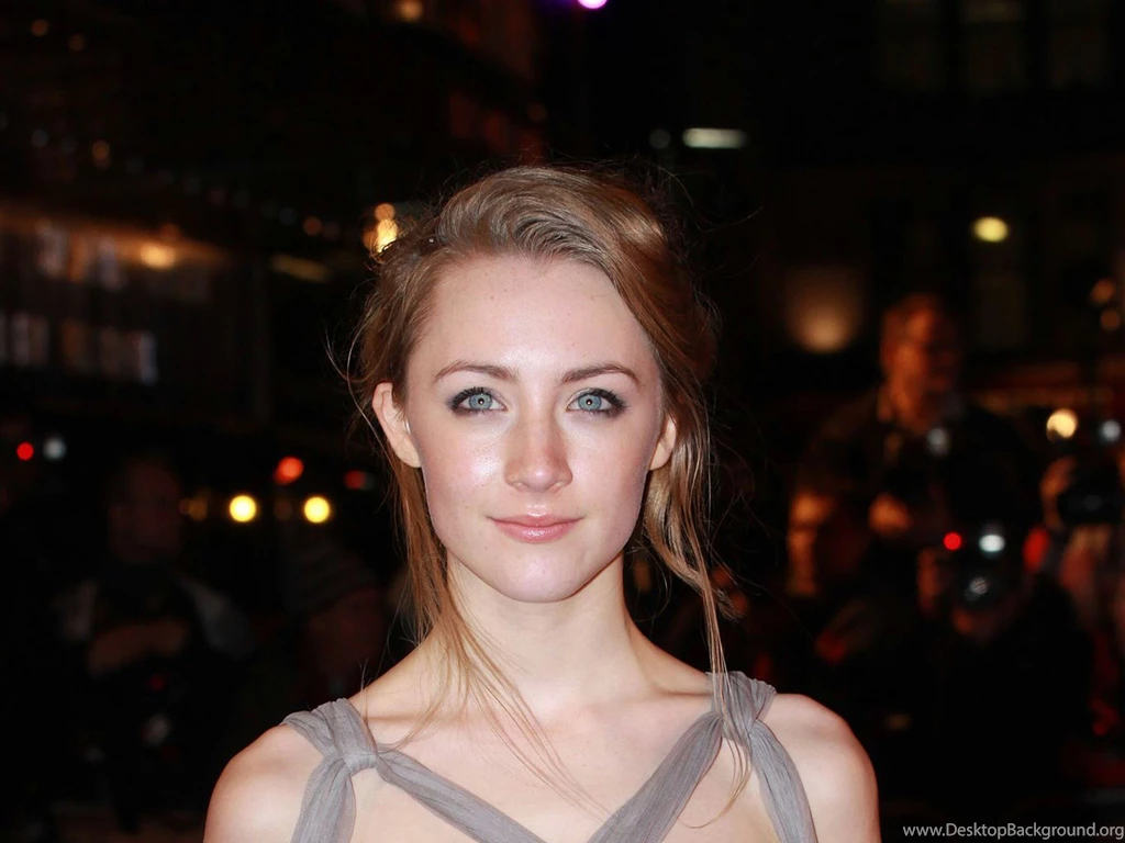 118607d1343804358 saoirse ronan saoirse ronan wallpaper 2560 x 1920.jpg