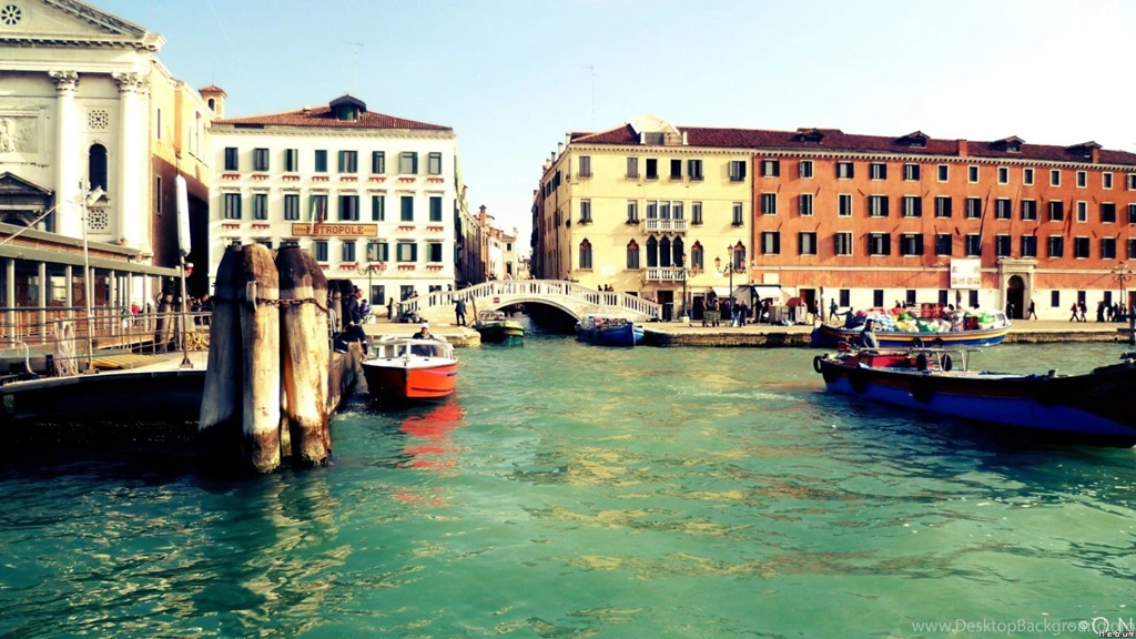 Europe Venice Boats Buildings Cityscapes Wallpapers