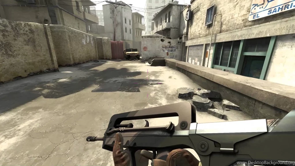 FAMAS