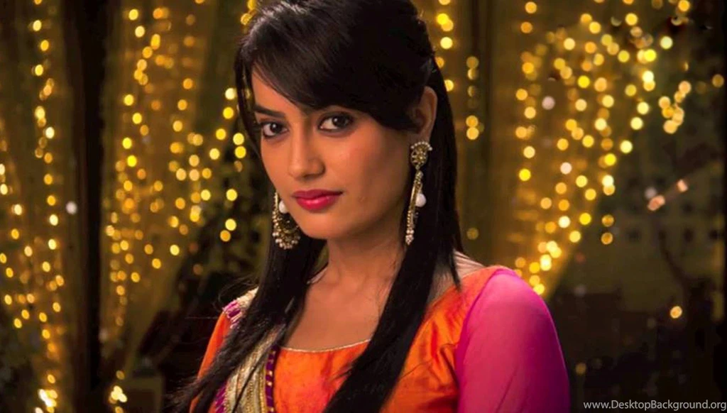 Surbhi Jyoti HD Photos