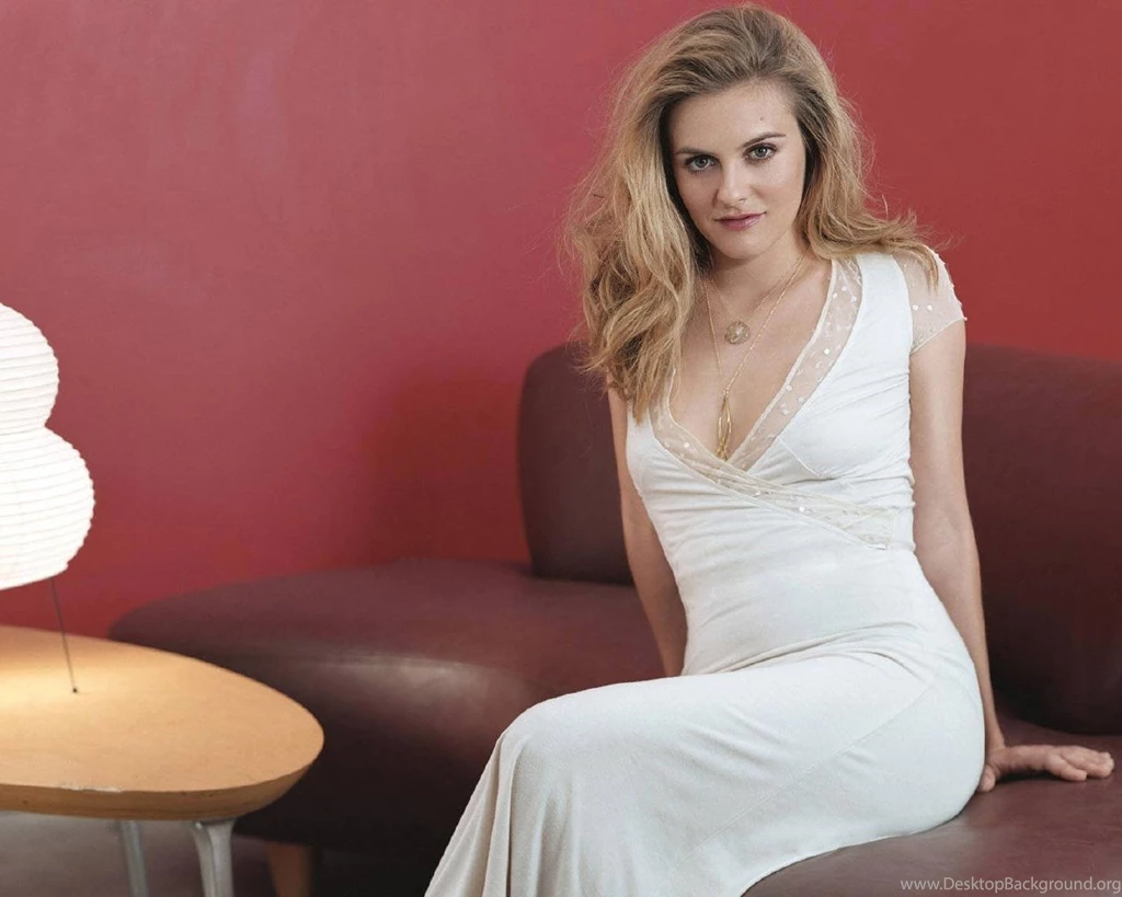 Alicia Silverstone Alicia Silverstone Wallpapers (177959) Fanpop