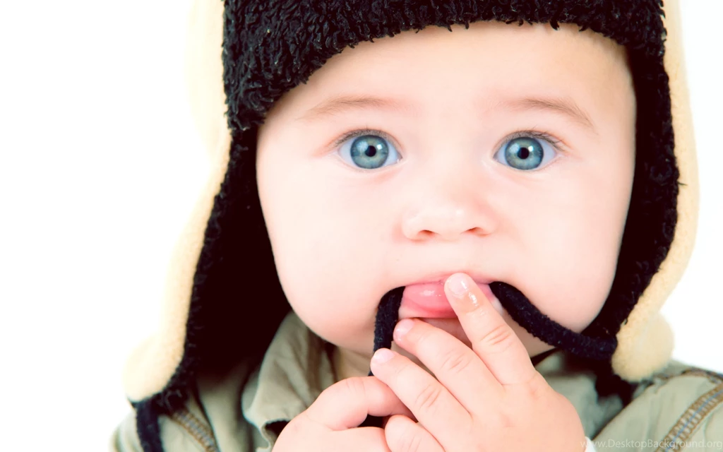 Uber Cute Boy Wallpapers