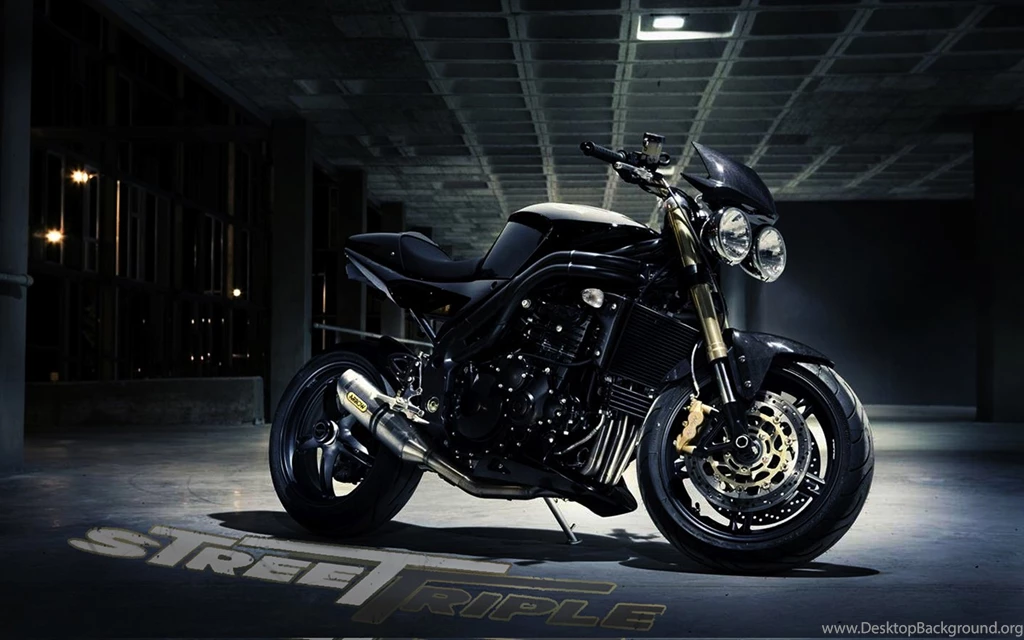 Just Because It's A Triumph And Has Two Headlights... Triumph675 ...