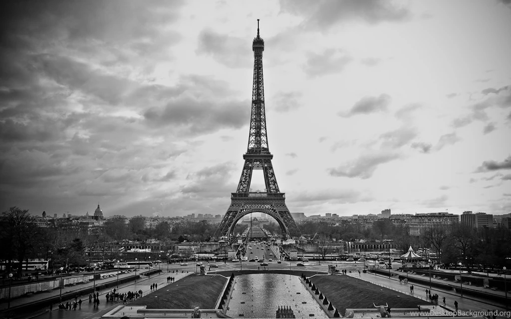 Black N White Eiffel Tower Wallpapers Most Beautiful Eiffel Tower ...