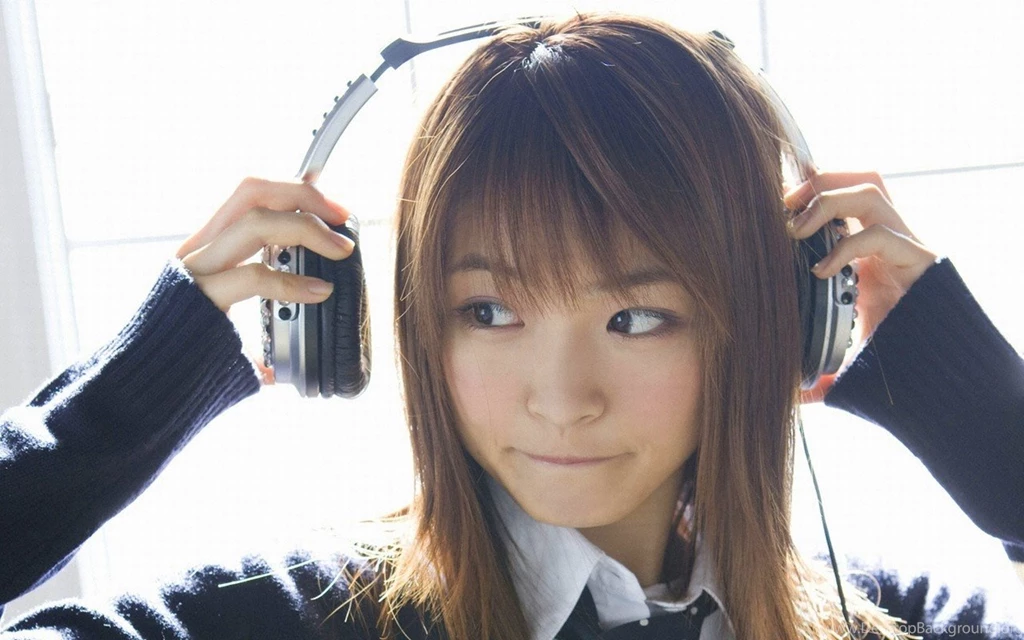 Asian, Women, Headphones Wallpapers HD / Desktop And Mobile ...